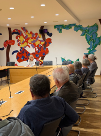 Diskussionsrunde im Landtag
